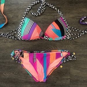 B. Swim, Size M, Neon Skycastle 2- piece Bikini